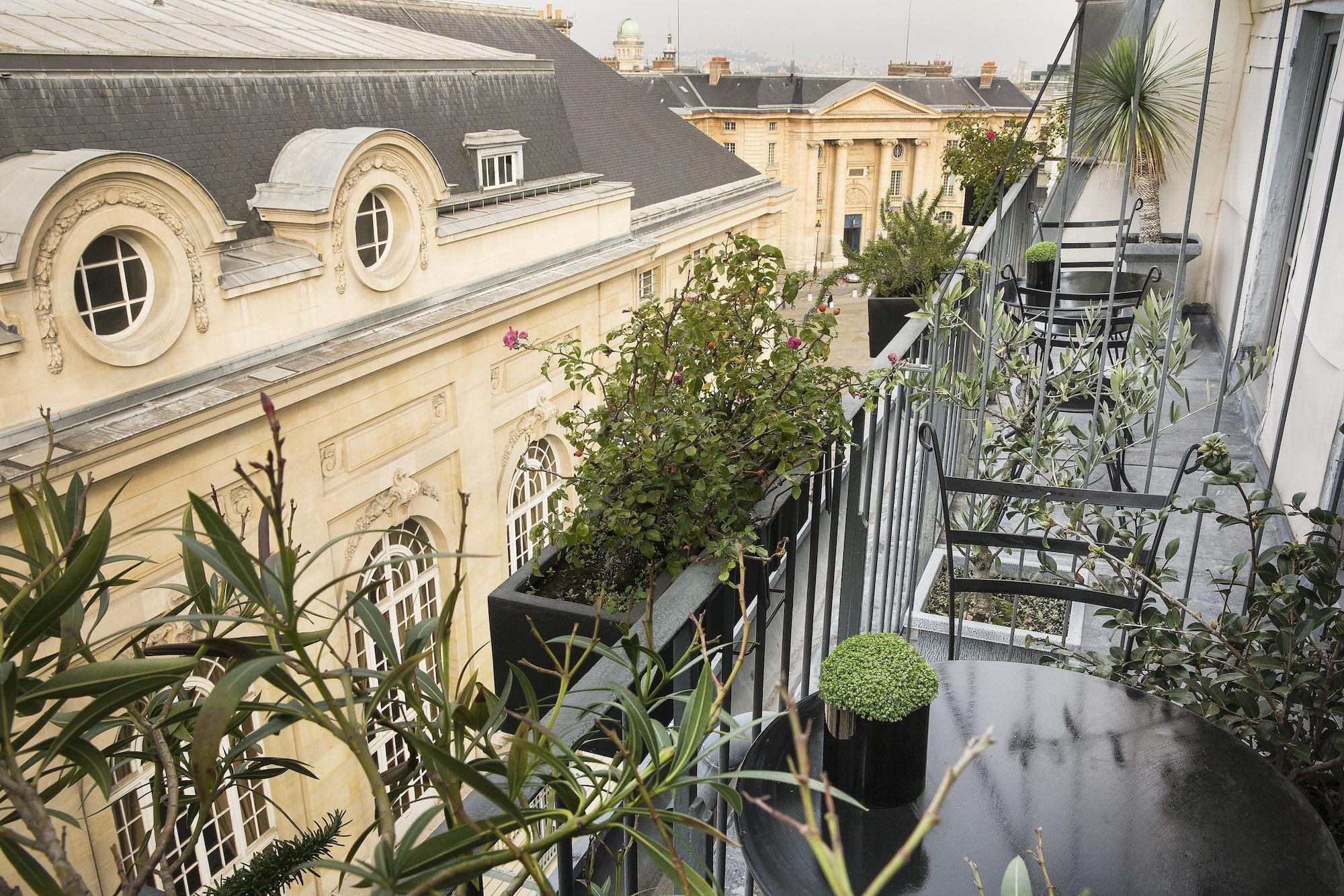 Hotel Les Dames Du Pantheon Paris Exterior photo